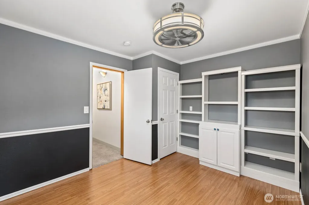 4935 Glenwood Avenue Everett WA 98203