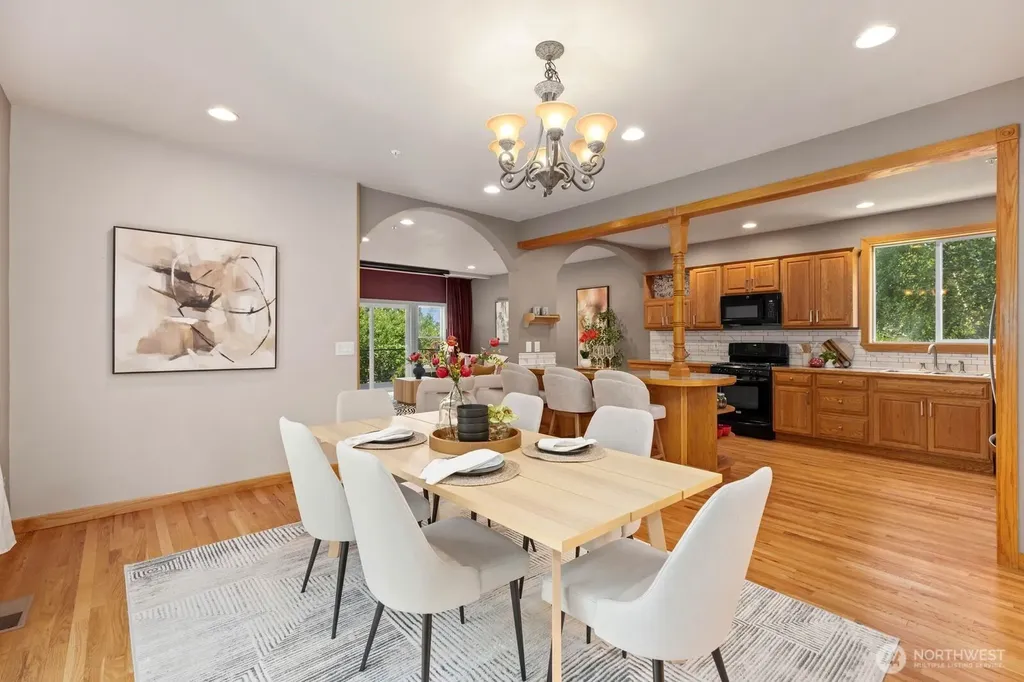 4935 Glenwood Avenue Everett WA 98203