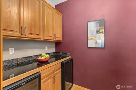 4935 Glenwood Avenue Everett WA 98203