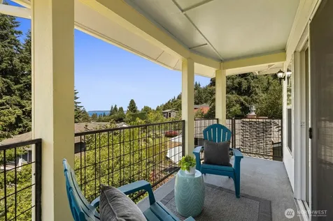 4935 Glenwood Avenue Everett WA 98203