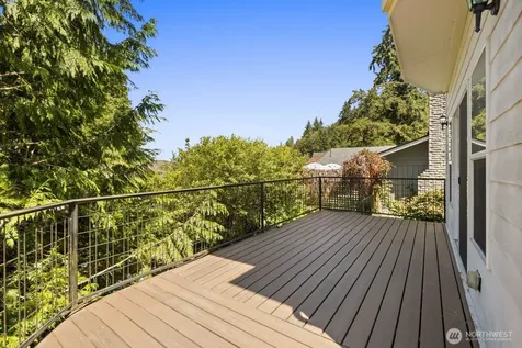 4935 Glenwood Avenue Everett WA 98203