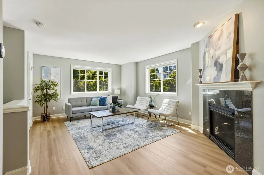 21410 50th Avenue W Mountlake Terrace WA 98043