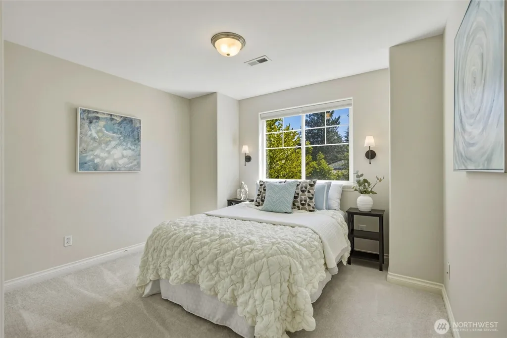 21410 50th Avenue W Mountlake Terrace WA 98043