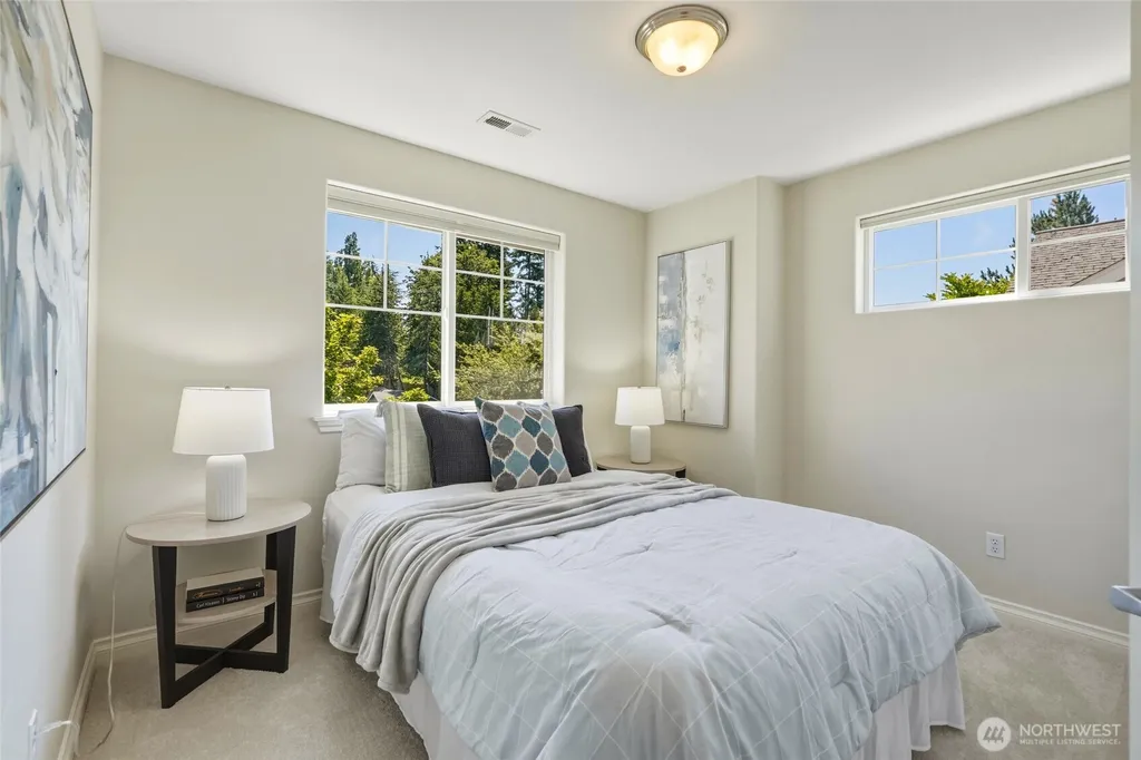 21410 50th Avenue W Mountlake Terrace WA 98043