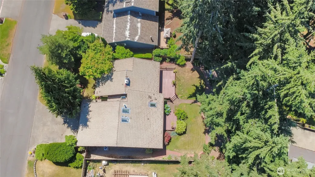 16208 90th Avenue Ct E Puyallup WA 98375