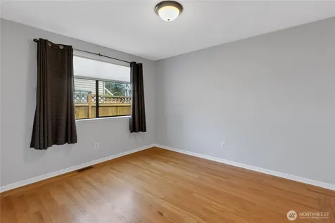 16208 90th Avenue Ct E Puyallup WA 98375