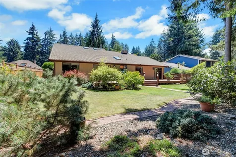 16208 90th Avenue Ct E Puyallup WA 98375