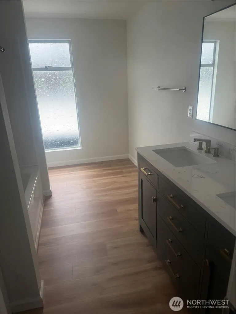 18501 52nd Avenue W Lynnwood WA 98037