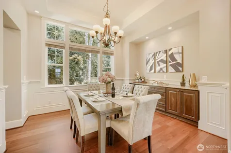 13042 NE 8th Street Bellevue WA 98005