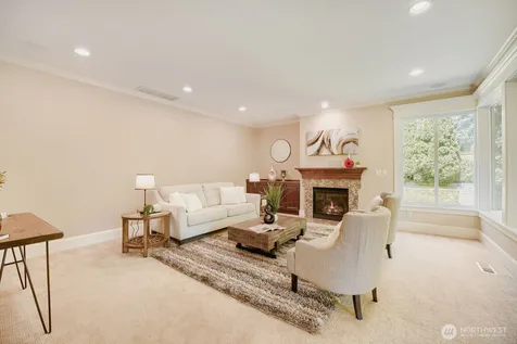 13042 NE 8th Street Bellevue WA 98005