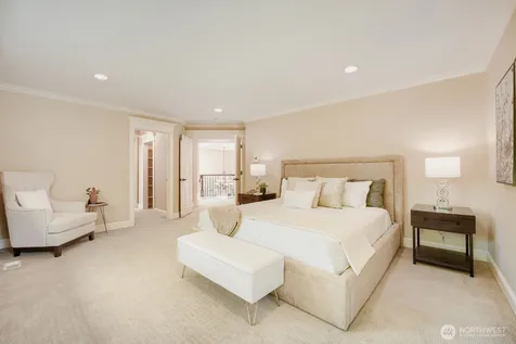 13042 NE 8th Street Bellevue WA 98005