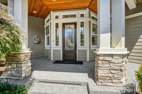 13042 NE 8th Street Bellevue WA 98005