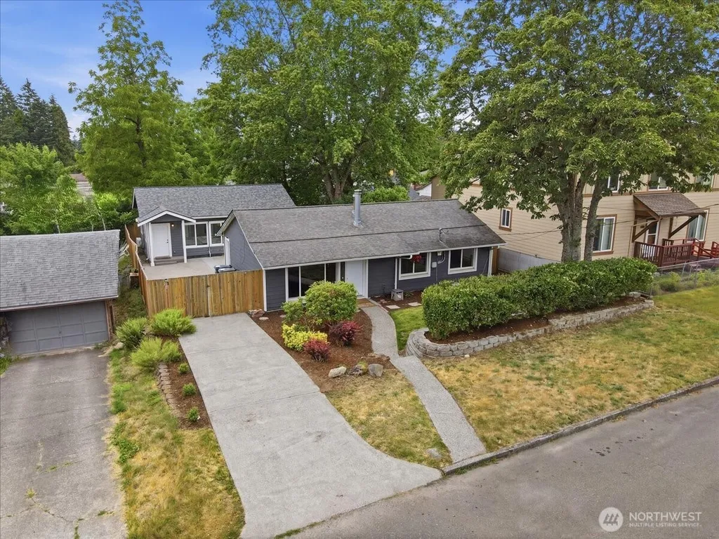 851 Pierce Avenue NE Renton WA 98056