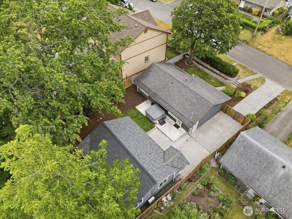 851 Pierce Avenue NE Renton WA 98056