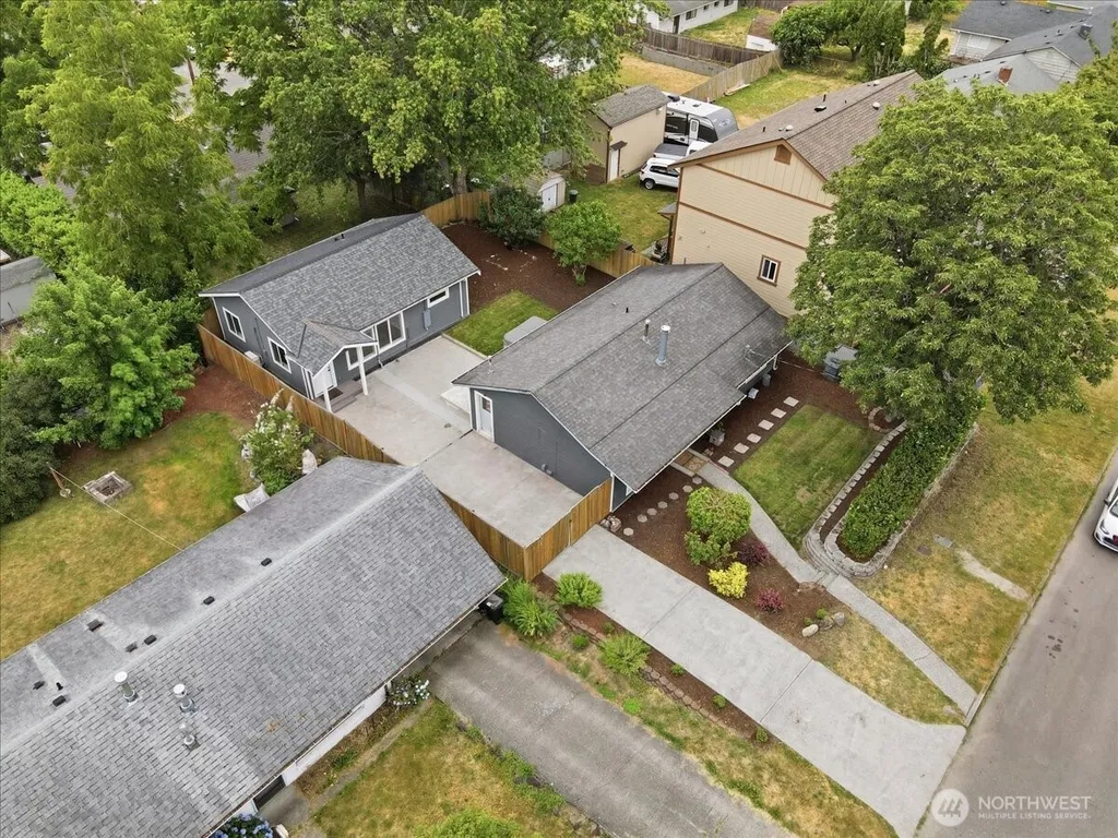 851 Pierce Avenue NE Renton WA 98056