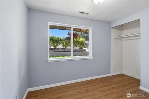851 Pierce Avenue NE Renton WA 98056