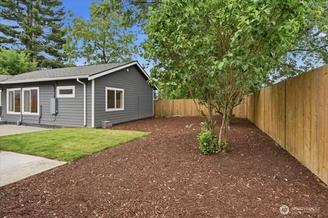 851 Pierce Avenue NE Renton WA 98056