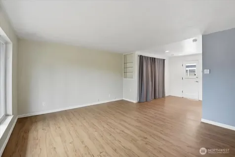 851 Pierce Avenue NE Renton WA 98056