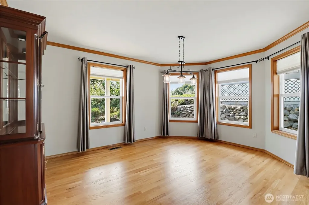 34912 57th Avenue S Auburn WA 98001