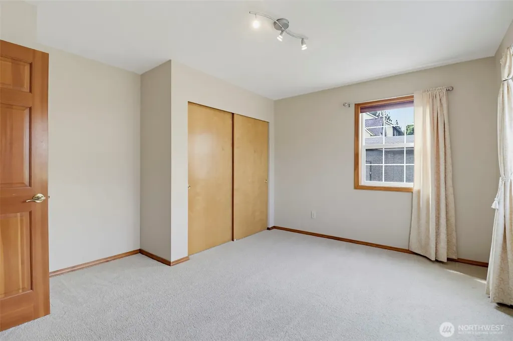 34912 57th Avenue S Auburn WA 98001
