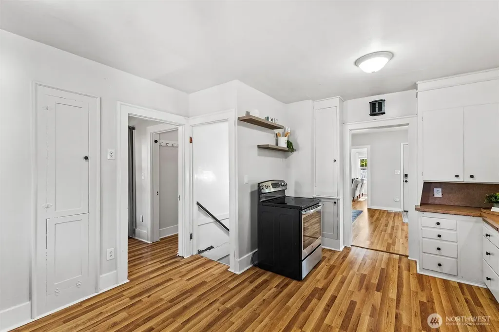 2827 Walnut Street Bellingham WA 98225
