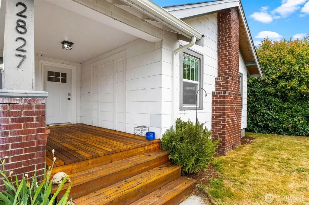 2827 Walnut Street Bellingham WA 98225