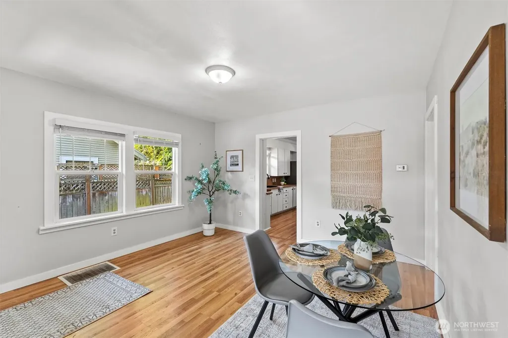 2827 Walnut Street Bellingham WA 98225