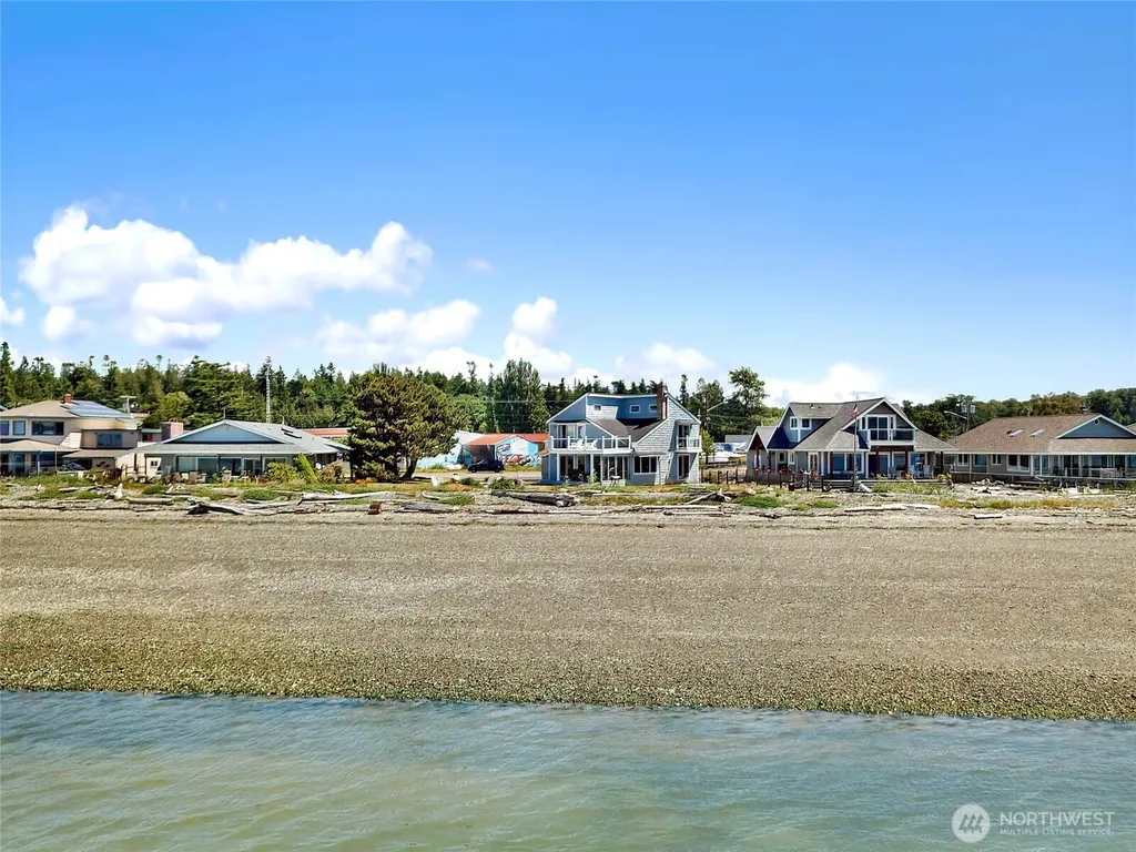 2585 Lummi View Drive Bellingham WA 98226