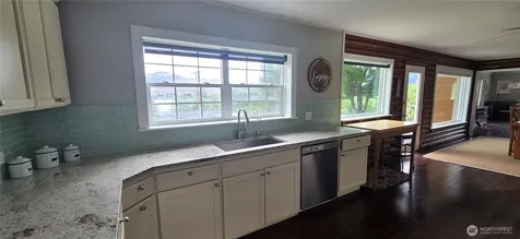 3340 Us Highway 97 Oroville WA 98844