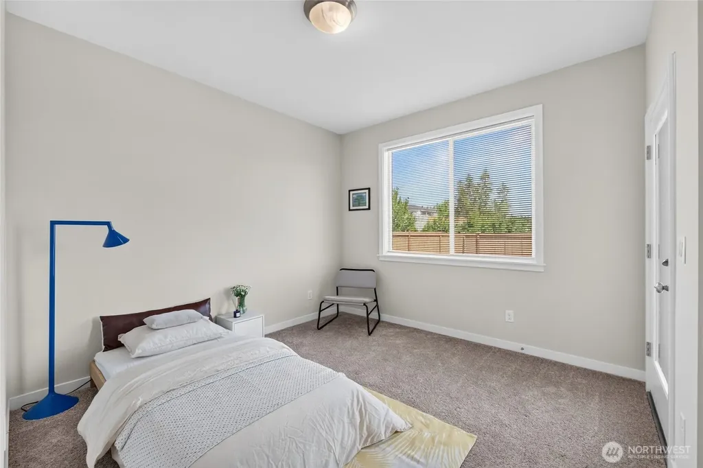 3847 SW Bigler Way Port Orchard WA 98367