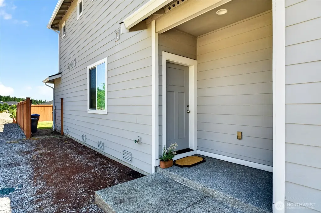 3847 SW Bigler Way Port Orchard WA 98367