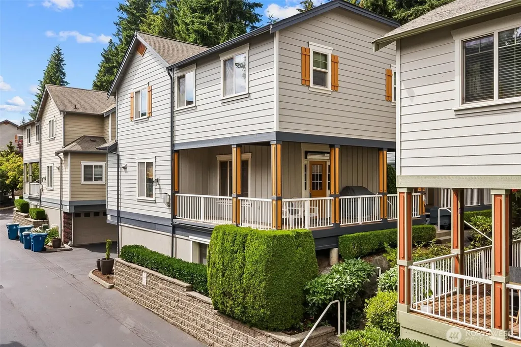 6617 198th Place SW Lynnwood WA 98036