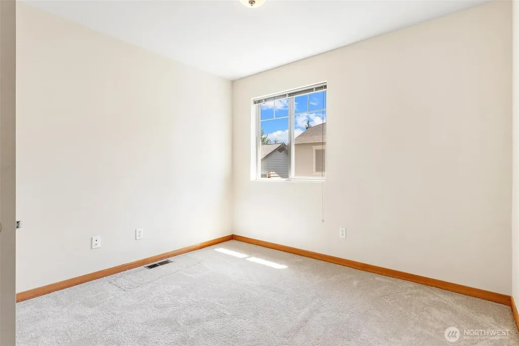 6617 198th Place SW Lynnwood WA 98036