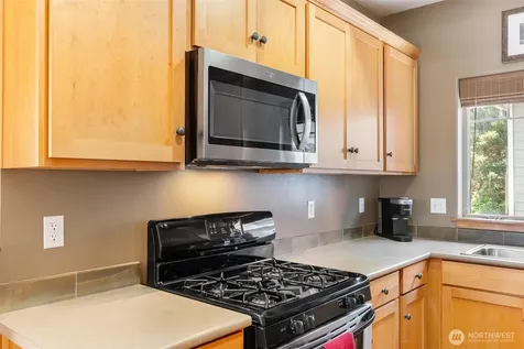6617 198th Place SW Lynnwood WA 98036