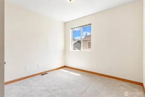 6617 198th Place SW Lynnwood WA 98036