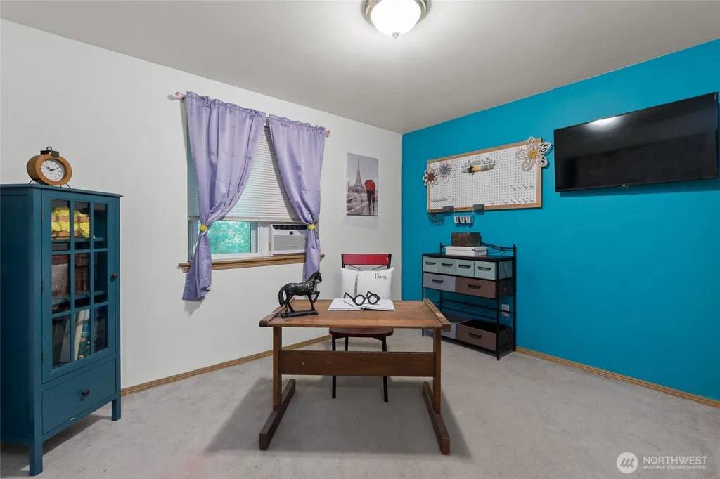 21827 Crest Lane SE Yelm WA 98597