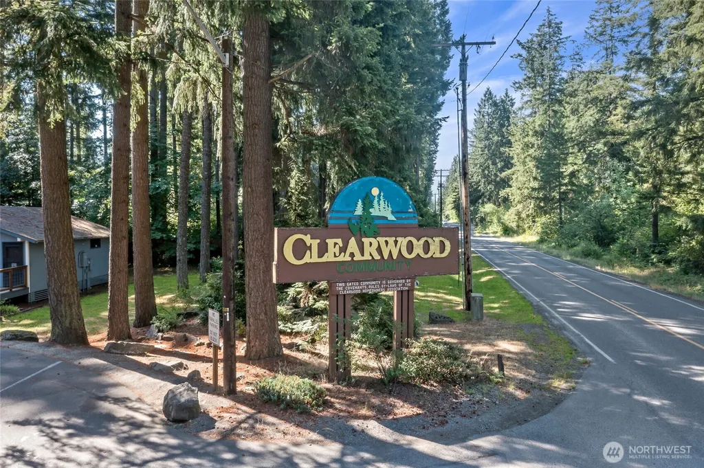 21827 Crest Lane SE Yelm WA 98597