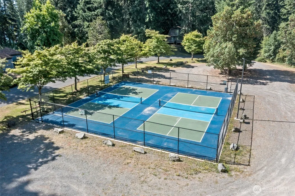 21827 Crest Lane SE Yelm WA 98597