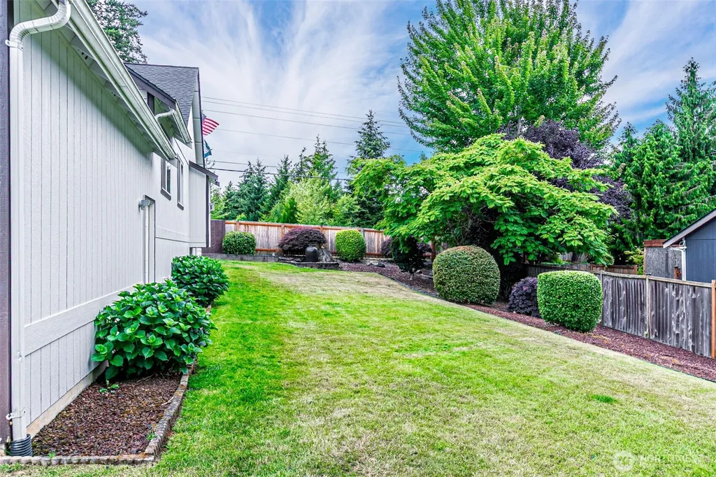 11218 215th Avenue E Bonney Lake WA 98391