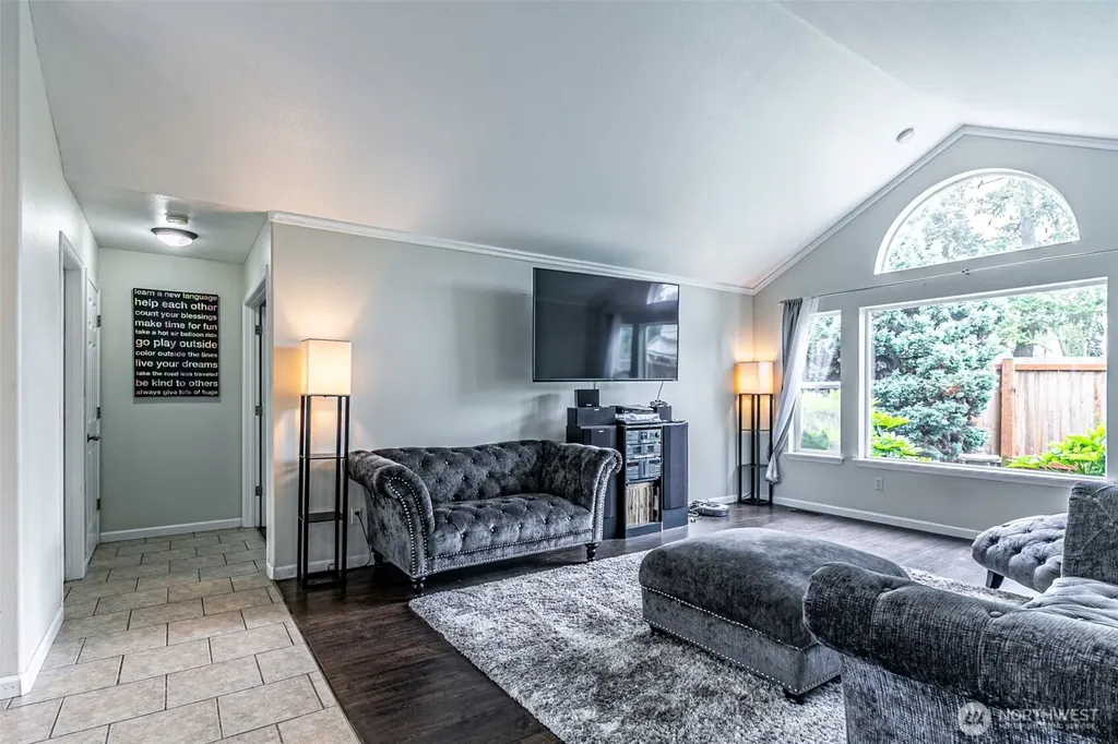 11218 215th Avenue E Bonney Lake WA 98391