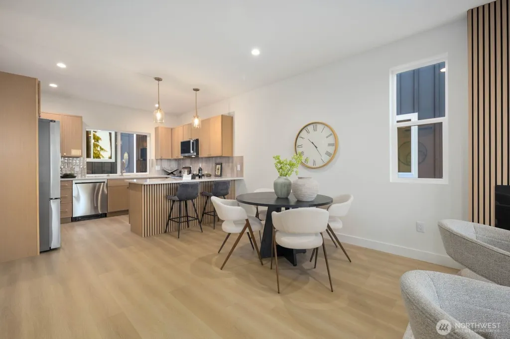 13321 3rd Avenue NE Seattle WA 98125