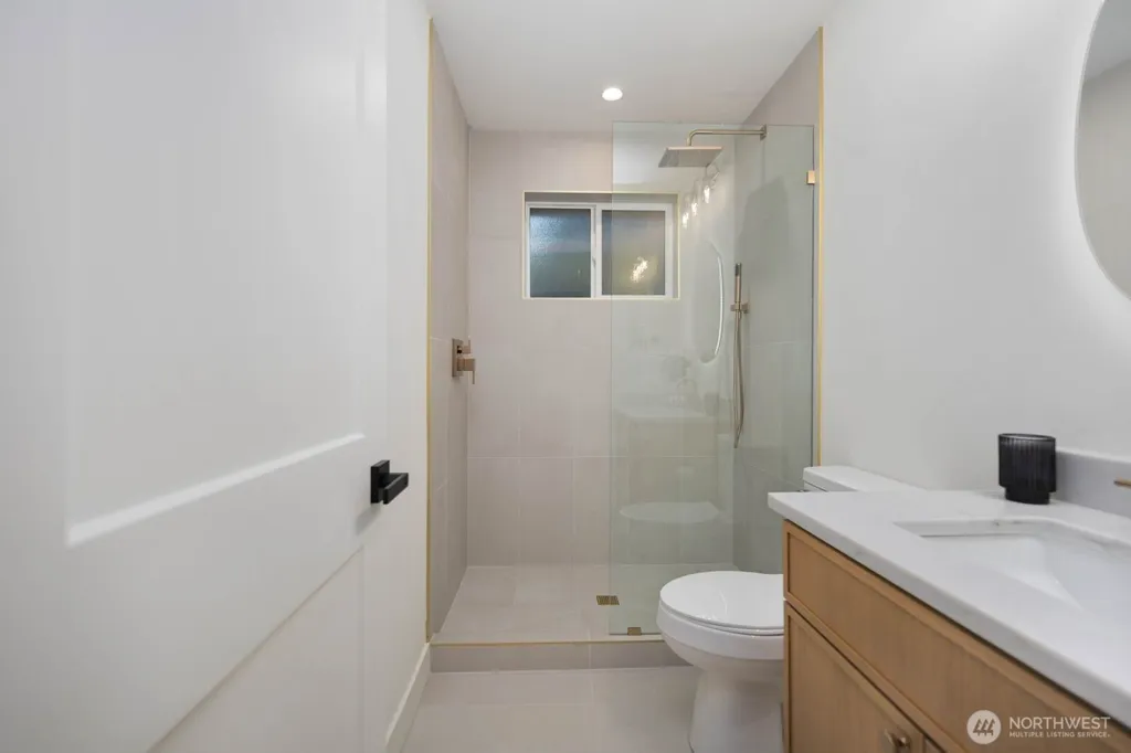 13321 3rd Avenue NE Seattle WA 98125