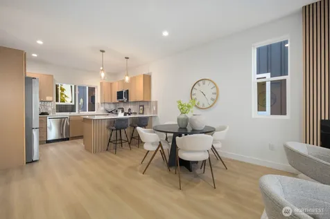 13321 3rd Avenue NE Seattle WA 98125