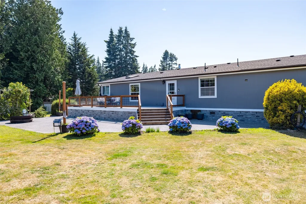 4919 G Loop Road Bow WA 98232
