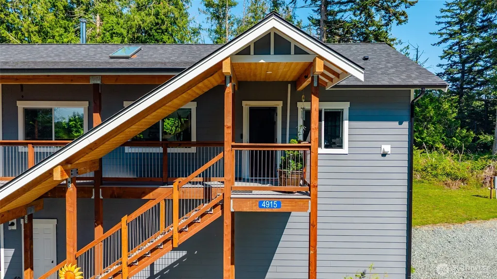 4919 G Loop Road Bow WA 98232