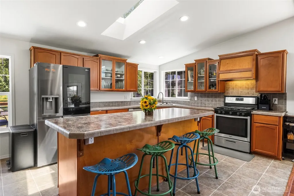 4919 G Loop Road Bow WA 98232