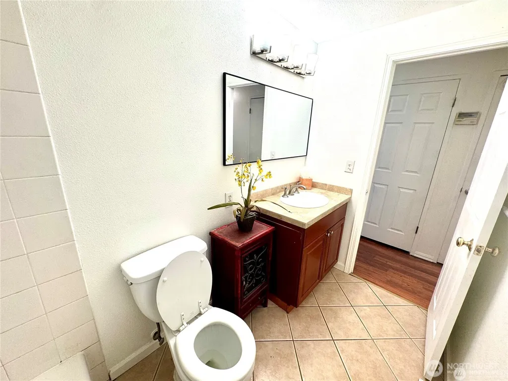 4016 Burton Place W Seattle WA 98199