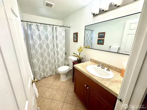 4016 Burton Place W Seattle WA 98199