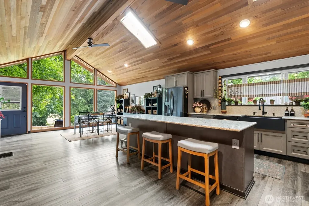 24905 Jim Creek Road Arlington WA 98223