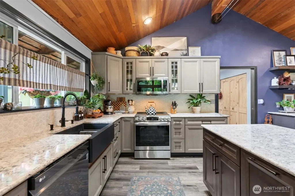 24905 Jim Creek Road Arlington WA 98223